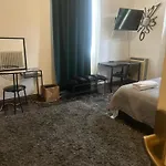 Urban Ad Homestay